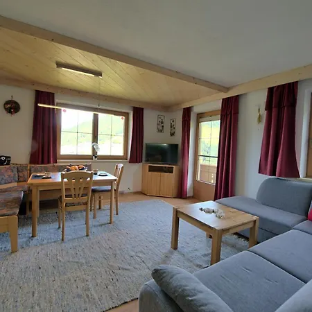 Ferienwohnung Ausblick Zillertal Hainzenberg Exterior photo