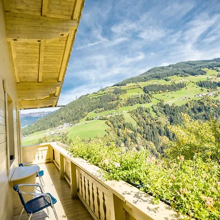 Ferienwohnung Ausblick Zillertal Hainzenberg Exterior photo