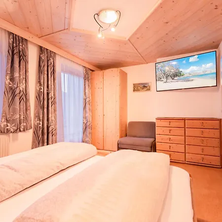 Ferienwohnung Ausblick Zillertal Hainzenberg Exterior photo