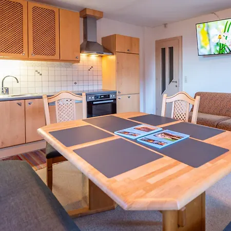 Ferienwohnung Ausblick Zillertal Hainzenberg Exterior photo