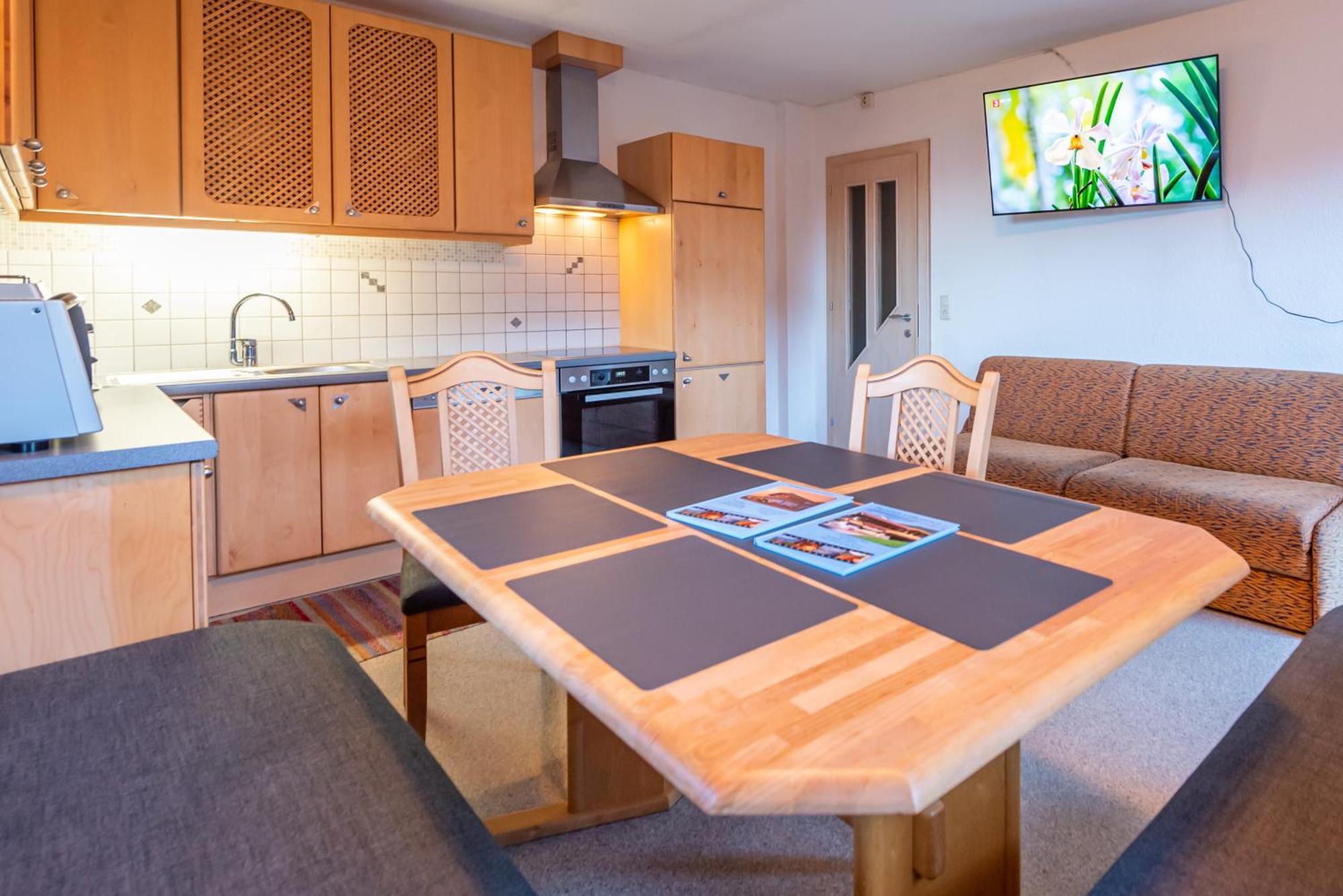Ausblick Zillertal Apartment Hainzenberg