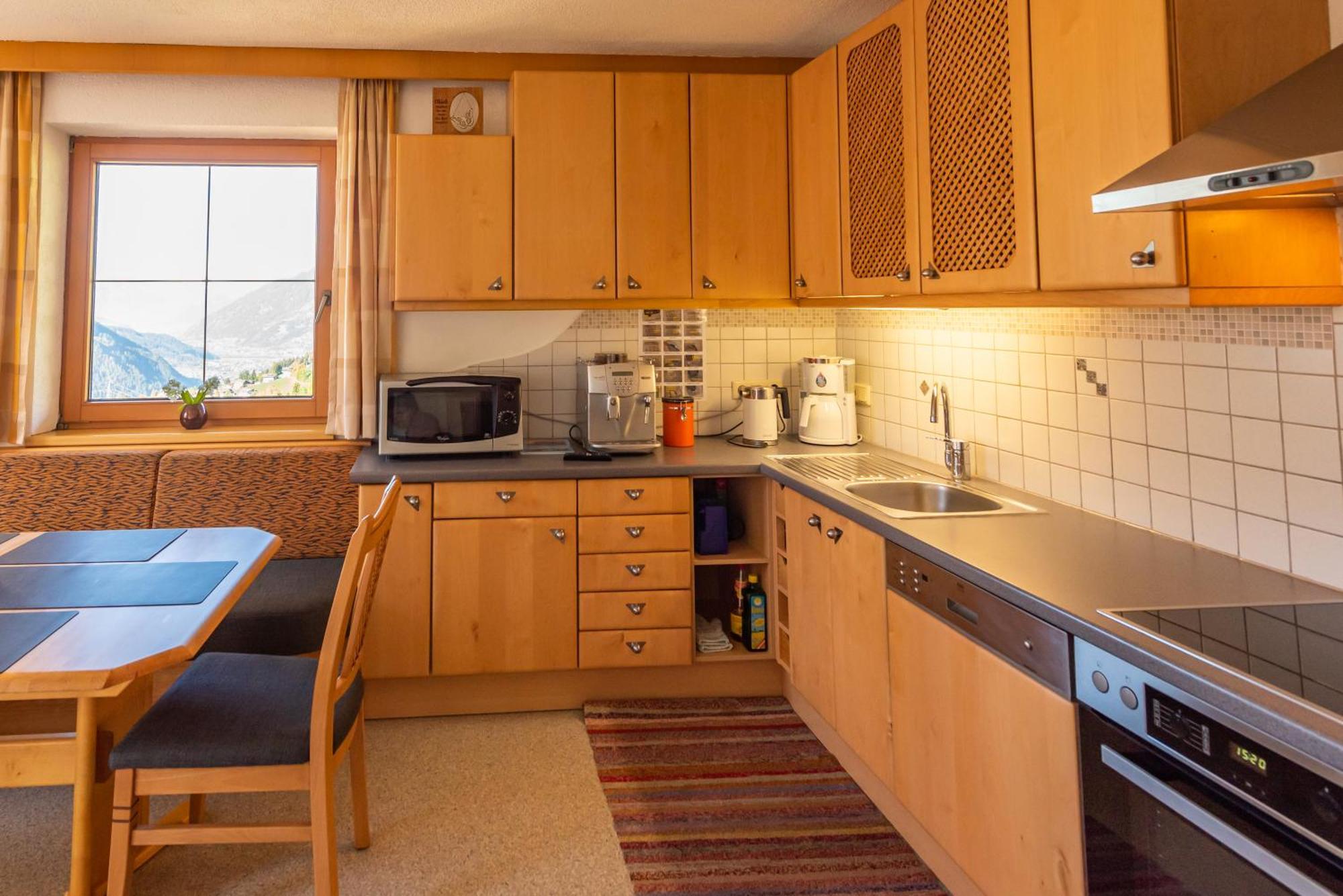 Ausblick Zillertal Apartment Hainzenberg