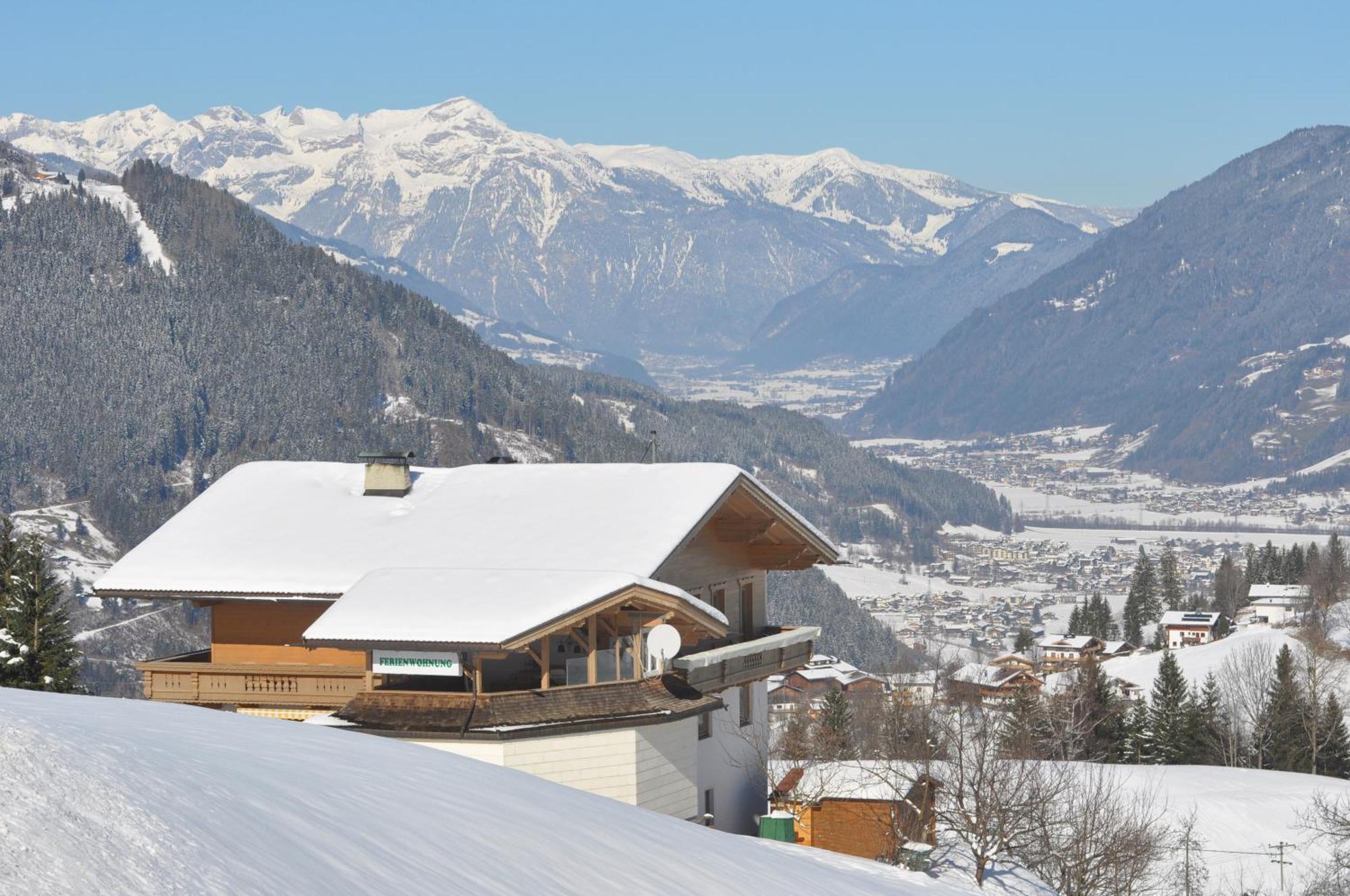 Apartment Ausblick Zillertal Hainzenberg